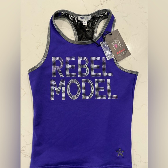 Rebel Athletic model tank - Picture 1 of 4